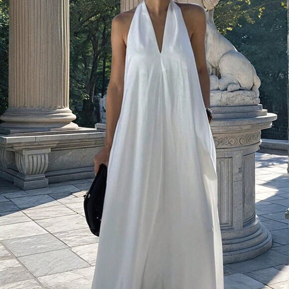 White Casual Women's Vacation Backless Halter Dress - Picture 1 of 7